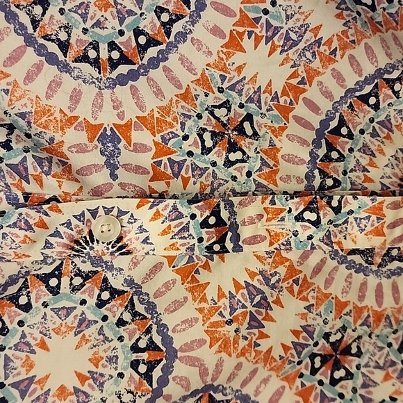 Chico’s Effortless Danise Sunburst Button-Down Shirt sz 1 - Picture 4 of 6